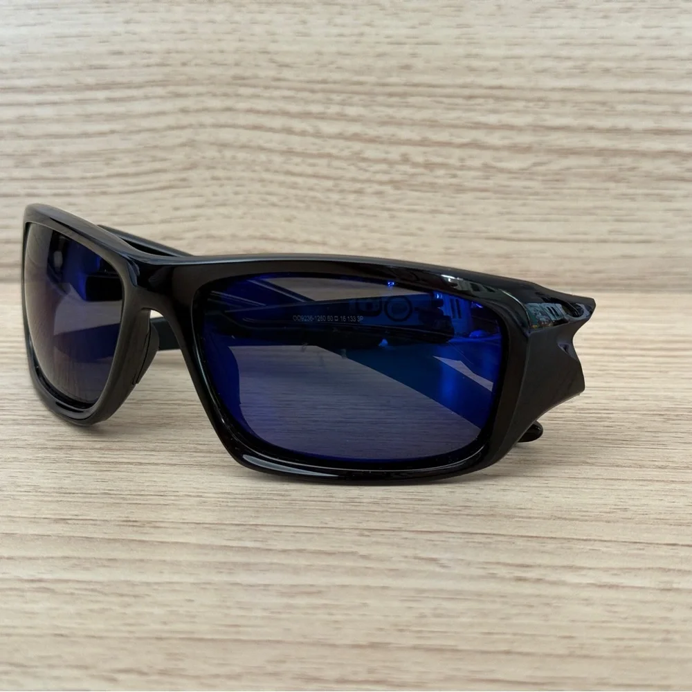 Oakley Valve polarized sunglasses